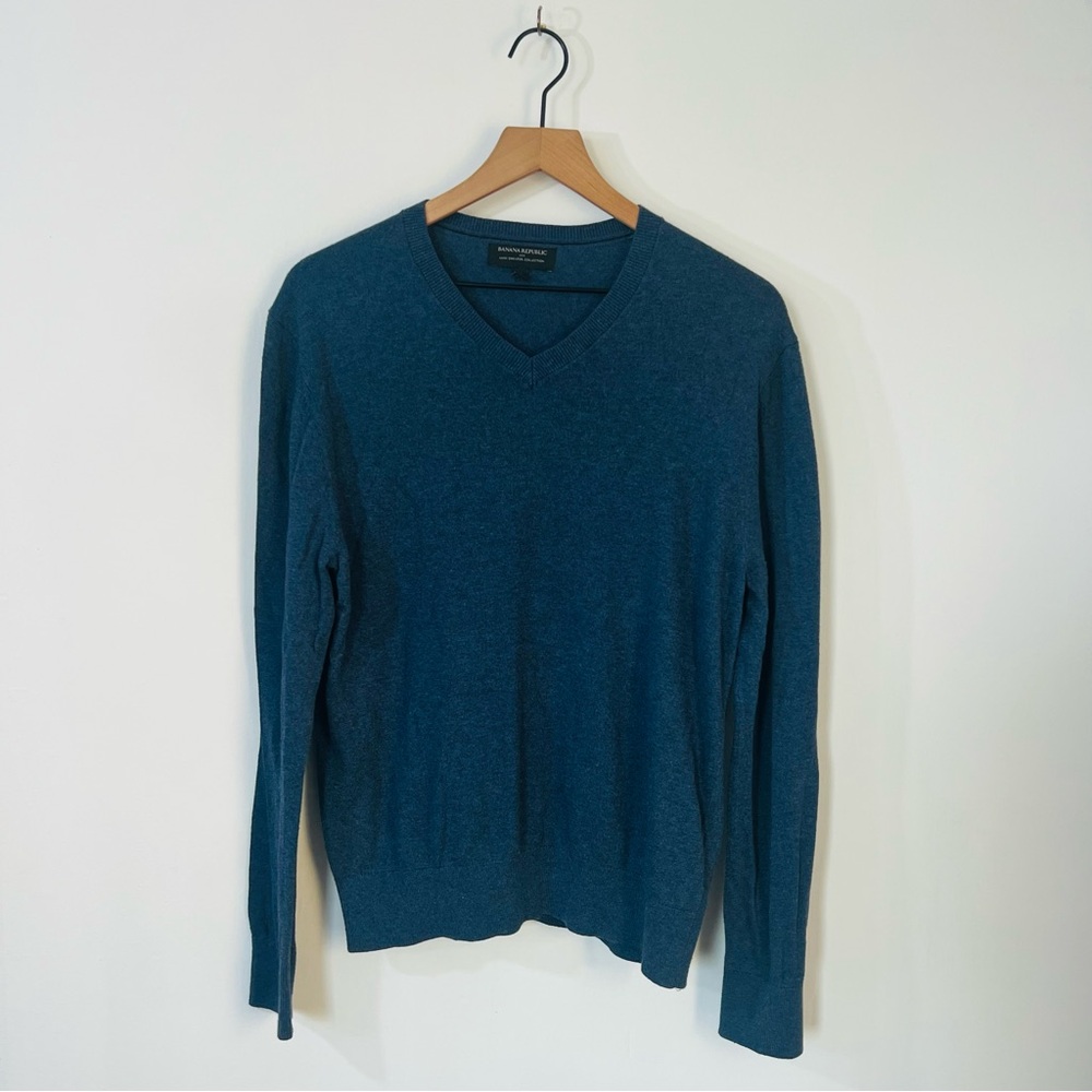 Men's Banana Republic Luxe Sweater Collection Navy Blue Cotton Mix V Neck Medium